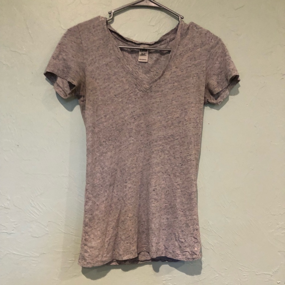 VS shirt
